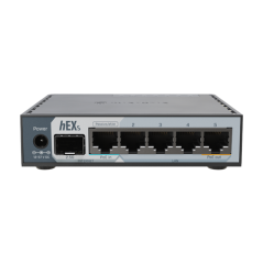 Router hEX, 5 porturi RJ45 Gigabit, 1 x SFP 2.5G, 1 x PoE Out, USB, PoE In - MikroTik E60iUGS - 1